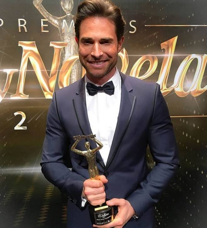 Sebastián Rulli prêmio TV y novelas 2018